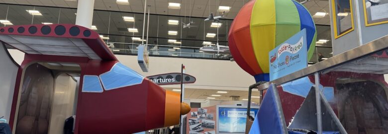 Plane Fun – MIA kids play Area Terminal E