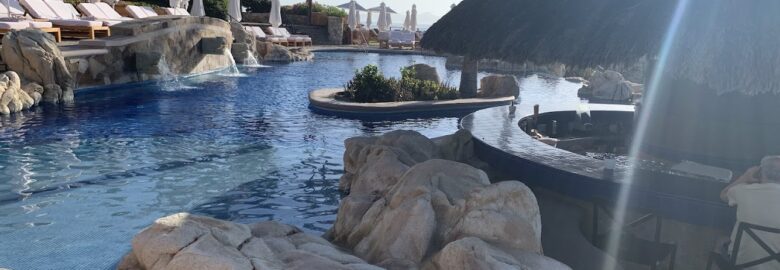 Luxuria Vacations